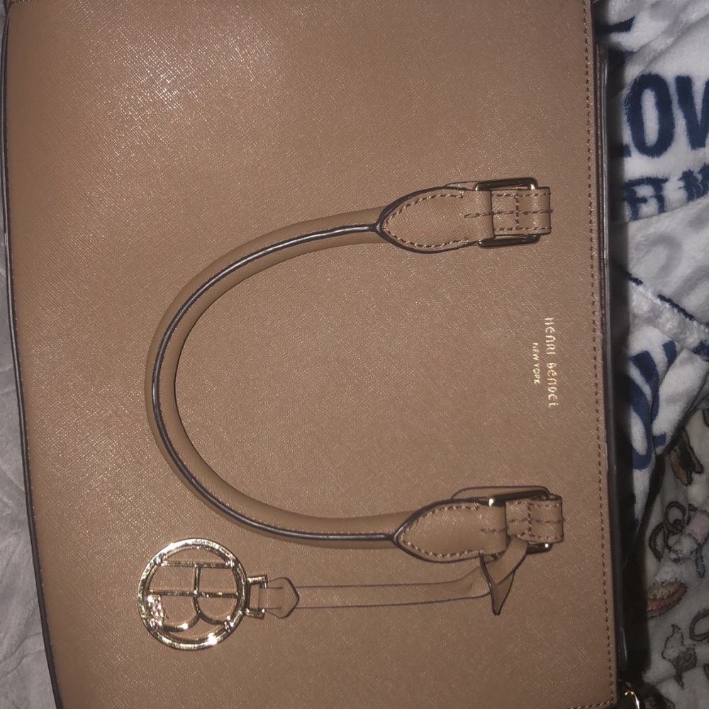 Henri bendel new purse